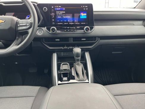 New 2025 Chevrolet Colorado W/T w/ WT Custom Package image 15