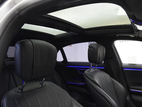 Certified 2022 Mercedes-Benz S 500 4MATIC image 17
