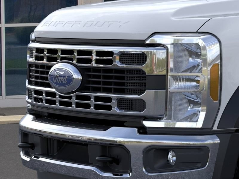 New 2026 Ford F550 4x4 Crew Cab image 40