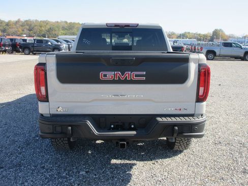 New 2026 GMC Sierra 1500 AT4X w/ AT4X AEV Edition image 6
