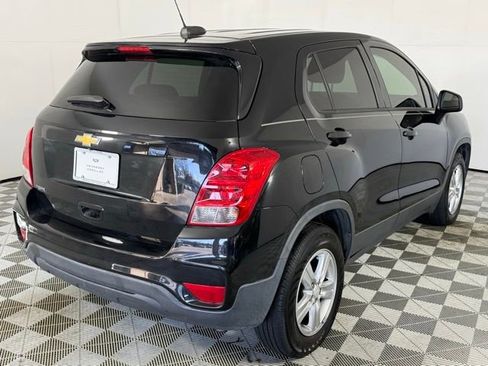 Used 2020 Chevrolet Trax LS w/ Tint and Cruise Package image 7