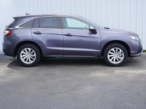 Used 2018 Acura RDX AWD w/ Technology Package image 2