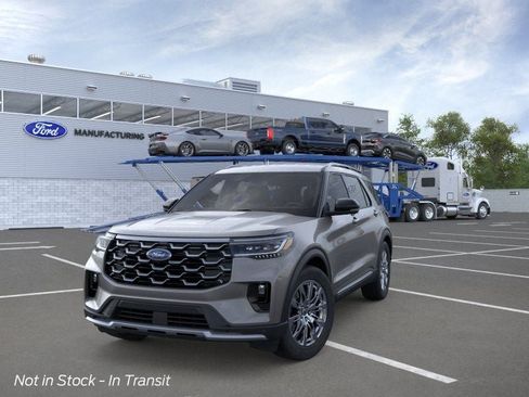 New 2026 Ford Explorer Platinum RWD image 2