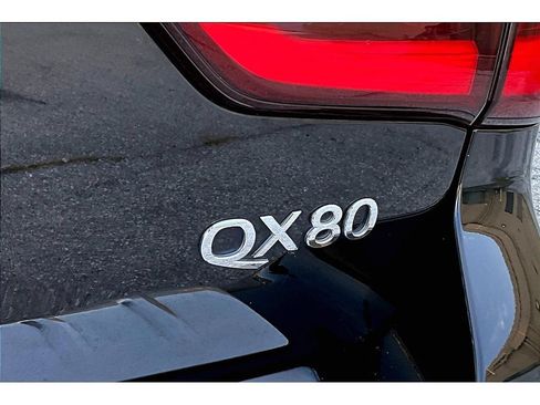 Used 2018 INFINITI QX80 4WD image 38