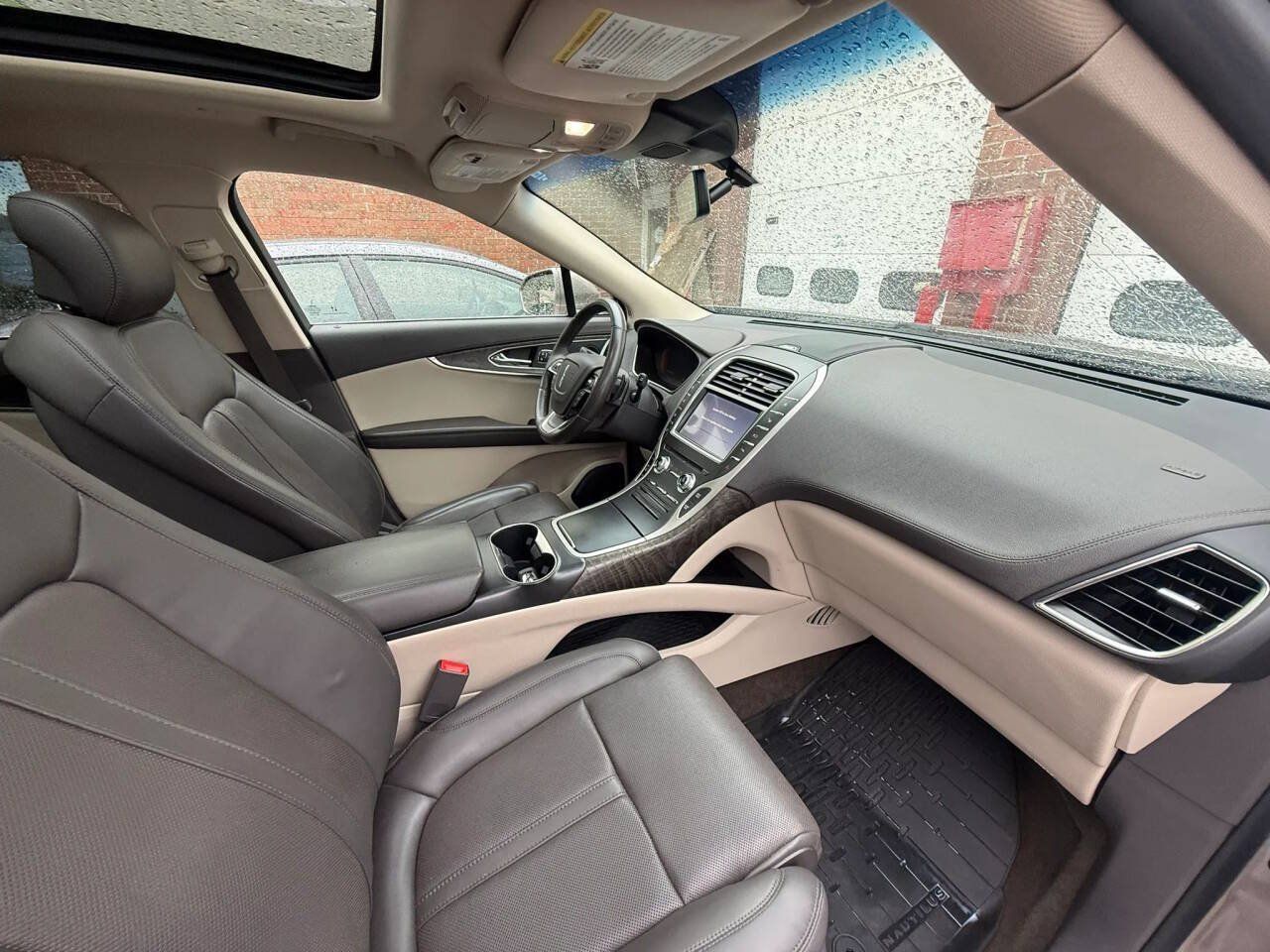 Used 2020 Lincoln Nautilus Reserve w/ Equipment Group 201A AWD/4WD image 21