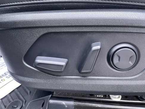 Certified 2022 Kia Sorento X-Line EX image 21