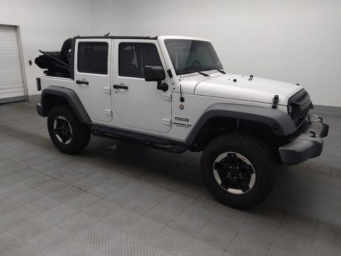 Used 2017 Jeep Wrangler Unlimited Sport w/ Quick Order Package 24S AWD/4WD image 11