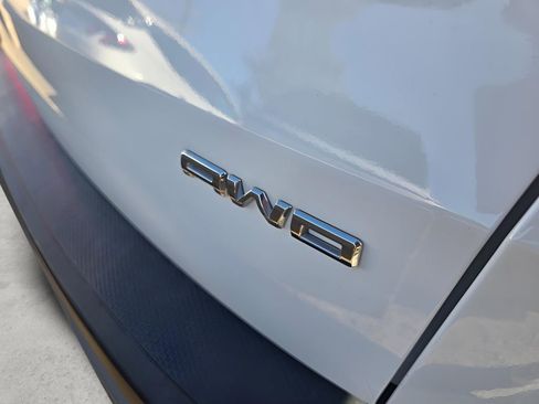 Used 2024 Ford Escape Active AWD/4WD image 19