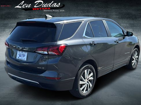 Used 2023 Chevrolet Equinox LT AWD/4WD image 4