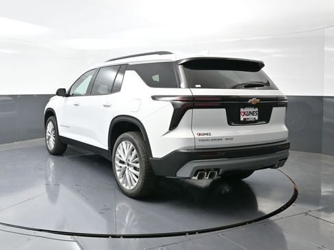 New 2026 Chevrolet Traverse LT image 9