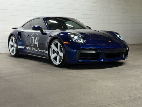 Certified 2025 Porsche 911 Turbo AWD/4WD image 6