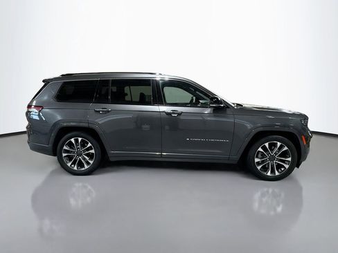 Used 2023 Jeep Grand Cherokee L Overland AWD/4WD image 4
