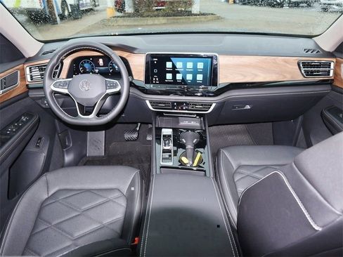 New 2026 Volkswagen Atlas SE FWD image 19