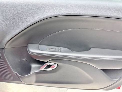 Used 2019 Dodge Challenger R/T Scat Pack w/ Plus Package image 16