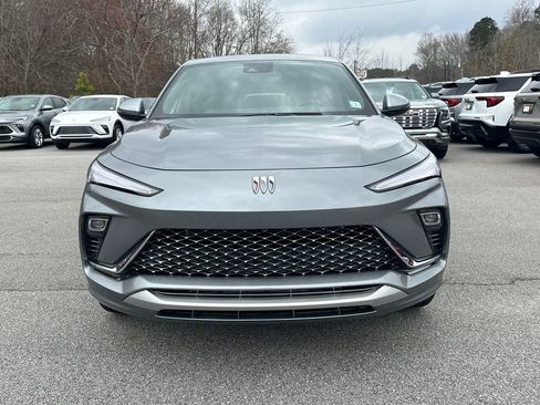 New 2026 Buick Envista Avenir image 3