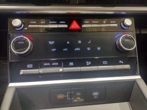 New 2026 Hyundai Santa Fe SE image 31