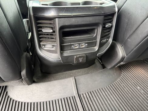 Used 2020 RAM 1500 Laramie w/ Sport Appearance Package AWD/4WD image 16