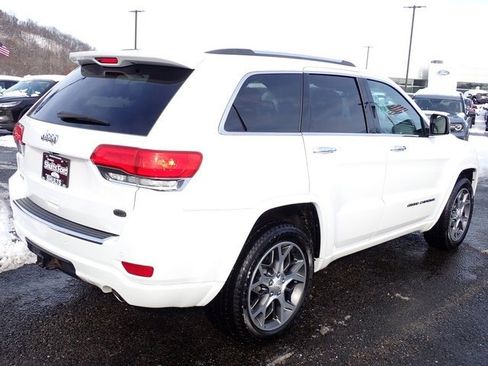 Used 2019 Jeep Grand Cherokee Overland image 9