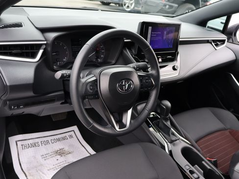 Used 2025 Toyota Corolla SE FWD image 23