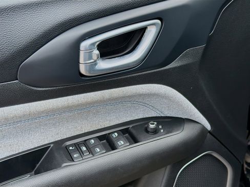 Used 2022 Jeep Compass Latitude w/ Convenience Group image 22