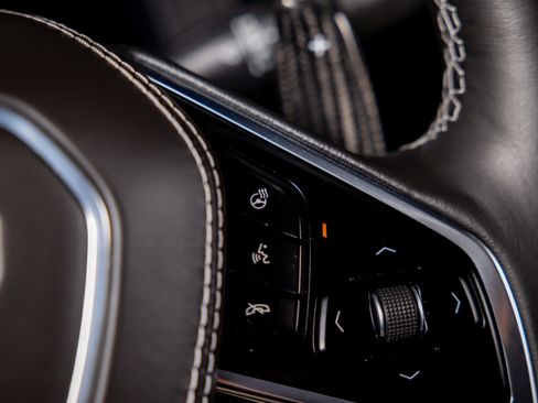 Used 2024 Chevrolet Corvette Z06 w/ Stealth Interior Trim Package image 19