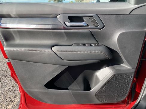 New 2026 GMC Terrain Elevation image 31