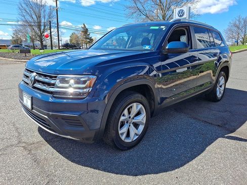 Used 2019 Volkswagen Atlas S w/ Towing Package image 3