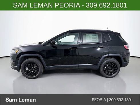 New 2026 Jeep Compass Latitude AWD/4WD image 4