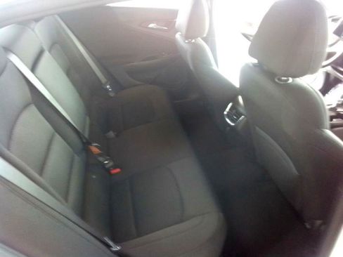 Used 2022 Chevrolet Malibu LT FWD image 16