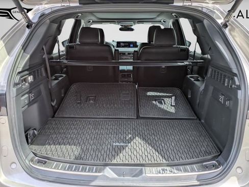 Used 2025 MAZDA CX-90 Plug-In Hybrid w/ Premium Plus AWD/4WD image 9
