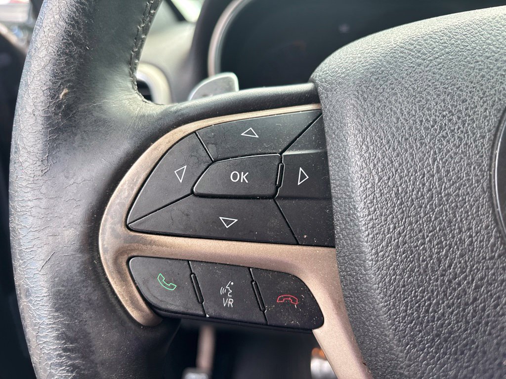 Used 2015 Jeep Grand Cherokee Altitude AWD/4WD image 19