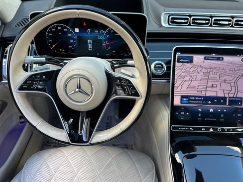 Certified 2022 Mercedes-Benz S 580 4MATIC Sedan image 17