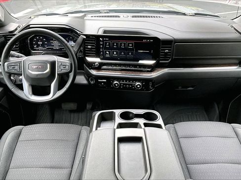 Used 2023 GMC Sierra 1500 SLE image 16
