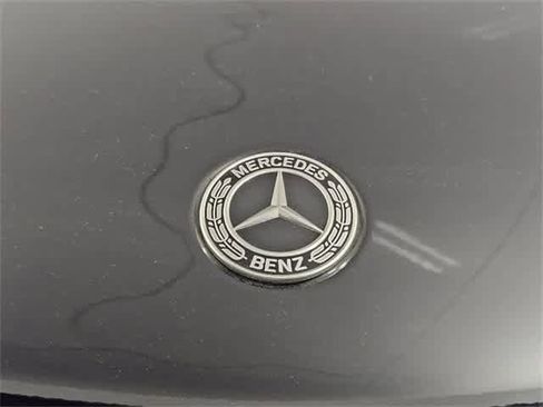 Certified 2025 Mercedes-Benz GLC 300 4MATIC image 27