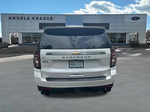 Used 2021 Chevrolet Suburban High Country w/ Premium Package AWD/4WD image 7