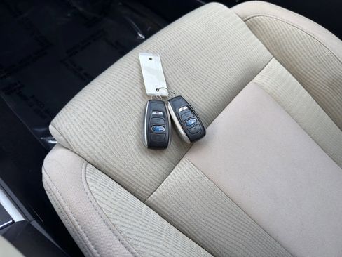 Used 2019 Subaru Ascent Premium AWD/4WD image 28