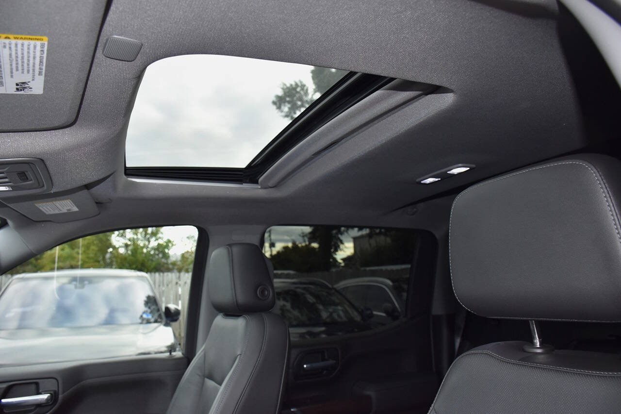 Used 2020 GMC Sierra 1500 SLT RWD image 30