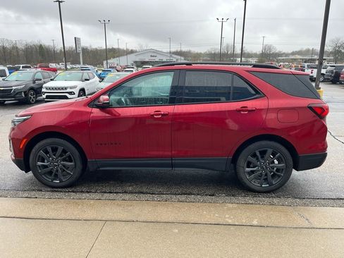 Used 2023 Chevrolet Equinox RS w/ RS Leather Package AWD/4WD image 6