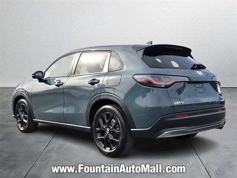Used 2024 Honda HR-V Sport image 3