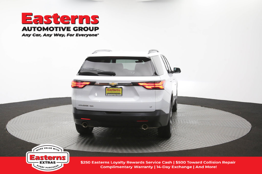 Used 2023 Chevrolet Traverse LT w/ LT Premium Package AWD/4WD image 44