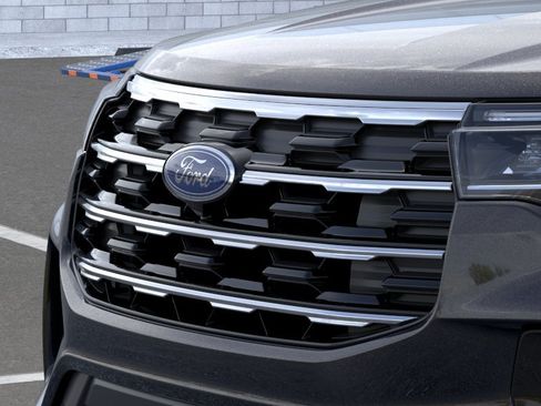 New 2026 Ford Explorer Active AWD/4WD image 40
