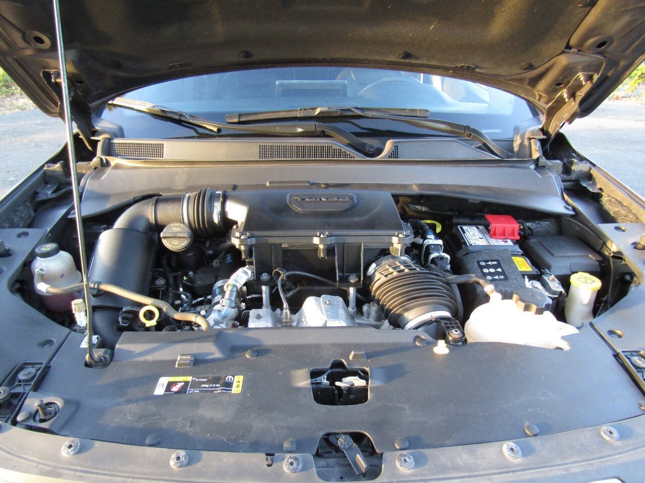 Used 2024 Jeep Compass Latitude AWD/4WD image 23