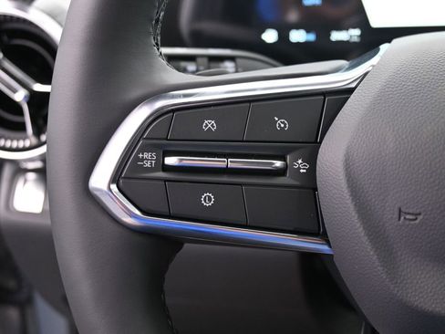 New 2026 Chevrolet Equinox LT w/ LPO, Floor Liner Package image 28