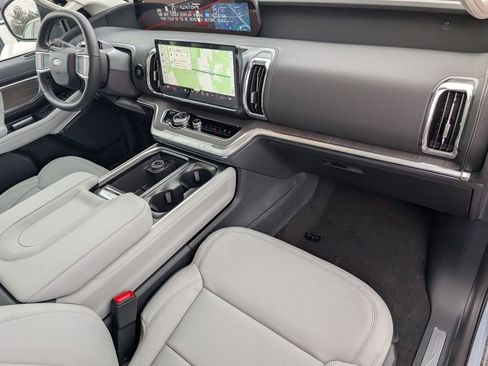 New 2026 Ford Expedition Platinum w/ Platinum Ultimate Package image 55