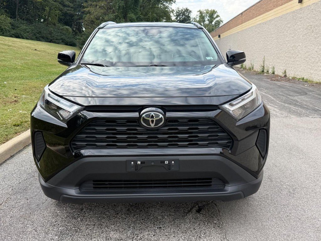 Certified 2025 Toyota RAV4 XLE AWD/4WD image 9