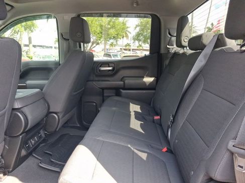 Used 2021 Chevrolet Silverado 1500 LT image 6