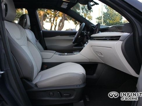 Certified 2026 INFINITI QX60 Autograph w/ Dark Cargo Package image 13