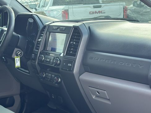 Used 2021 Ford F250 XL w/ STX Appearance Package image 27