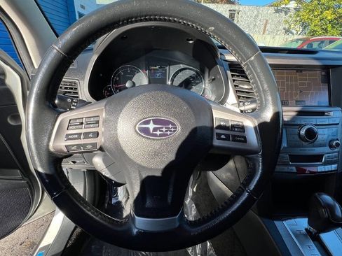 Used 2014 Subaru Outback 2.5i Limited image 20