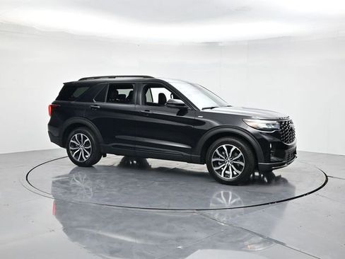 New 2026 Ford Explorer ST-Line RWD image 4